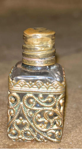 Frasco Perfume Importado Filigrana Enchapada Oro Mini. Véalo 0