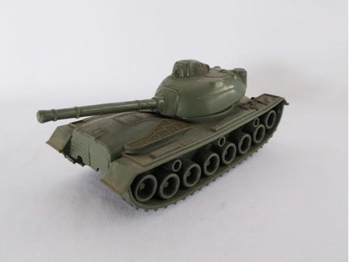 684: Brinquedo Tanque Militar 1