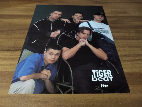 (mp602) 5ive Five * Mini Poster Pinup 27 X 21 0
