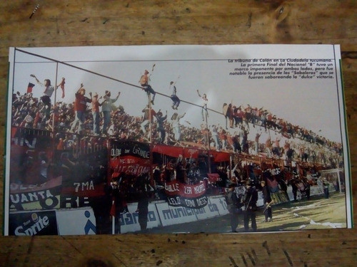 Recorte Colón De Santa Fe Hinchada En La Ciudadela Tucumana 0