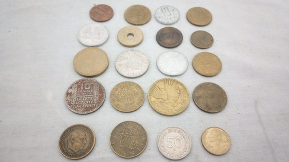 Lote 20 Monedas Antiguas De Distintos Países 1