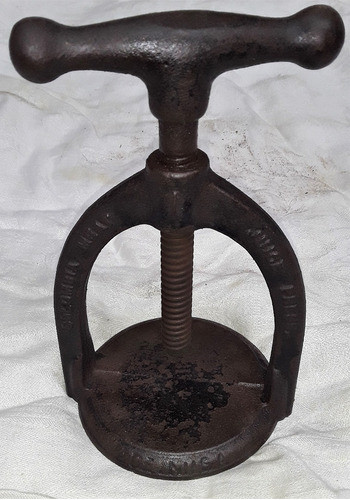 Antigua Prensa Landers Frary & Clark. Made In Usa* 0