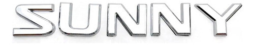 Emblema Insignia Nissan Sunny 1