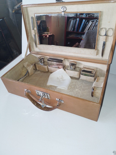 Antiguo(1930 Aprox) Necesere.muy Buen Estado! 0