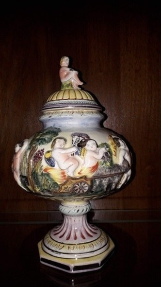 C.a Antiguo Potiche En Porcelana Capo Di Monte Sellado Impec 1 C.a Antiguo Potiche En Porcelana Capo Di Monte Sellado Impec 1