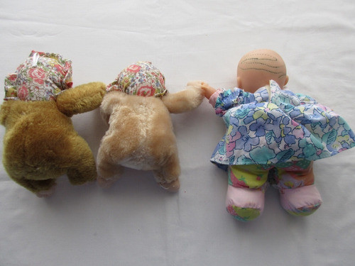 Lote De 2 Peluches Y Una Muñeca, Muy Buen Estado!!! 1