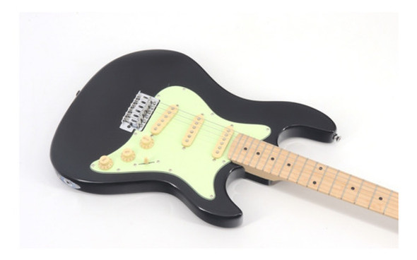 Guitarra Elétrica Stratocaster Strinberg Sts100 Preta 1 Guitarra Elétrica Stratocaster Strinberg Sts100 Preta 1