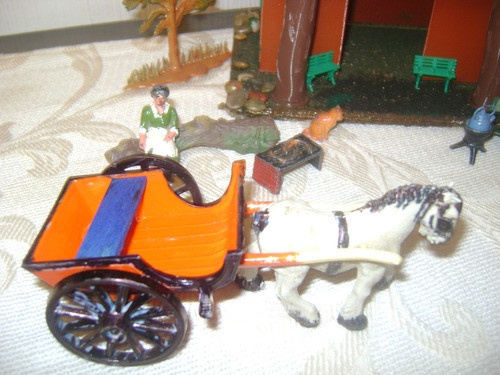 Antiguo Rancho Campo Eg Toys Animales De Plomo Y Plastico 2 1