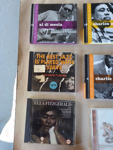 10 Cd's De Jazz Originais Com Encartes E Estojo Em Acrílicos 1