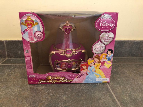 Hermosa Fábrica De Bijuterie. Disney Princesas 0