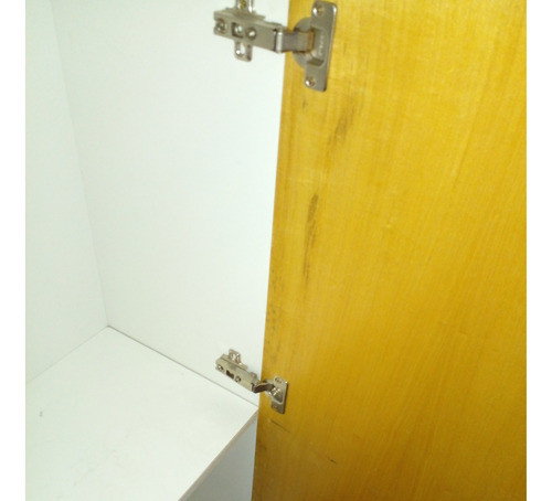Muebles De Madera Con Puertas 1