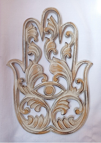 Mano De Fatima De Madera 1