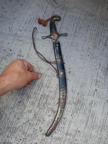 Antiguo Sable Corvo De Juguete En Chapa Litografiada Pavi 0