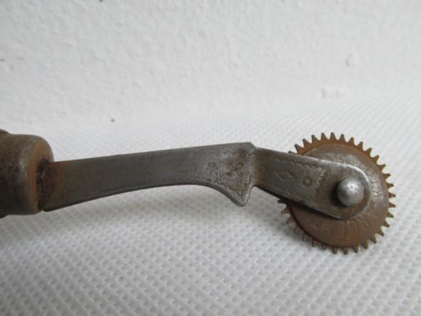 Antigua Rueda Para Marcar Cuero Talabartero 2,5 Mm 1
