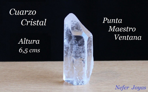 Cuarzo Cristal Tameana Punta Maestro Ventana  Altura 6,5 Cms 1