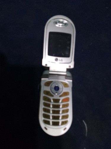 Repuesto Celular LG Plateado Con Tapa 1