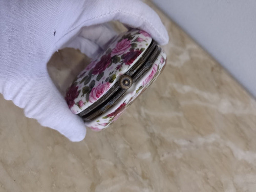 Porta Moedas Antiga Em Porcelana Com Florais 1