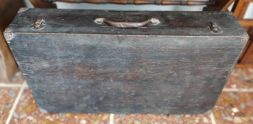 Antigua Valija De Madera 0