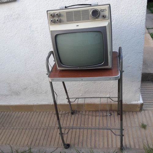 Televisor Noblex Portatil A Transistores Modelo Nt12 1