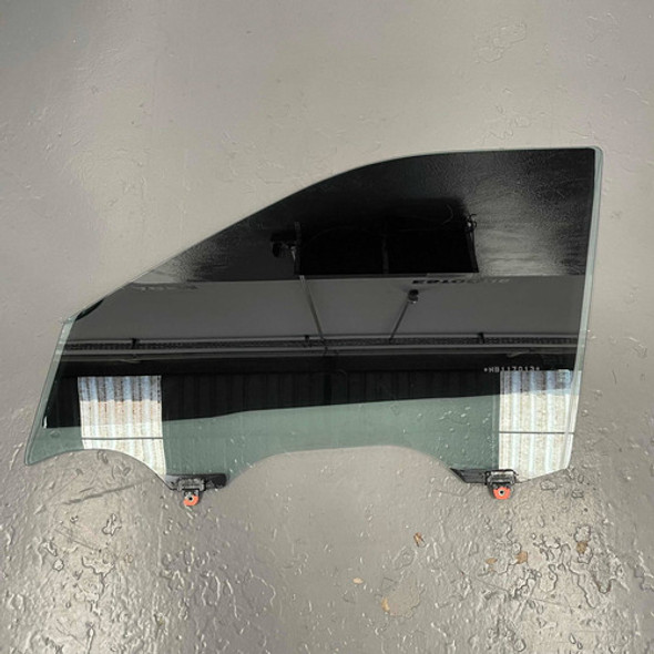 Vidro Porta Dianteira Esquerda Nissan Kicks 2022 Original 0