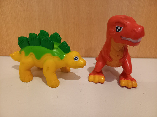 2 Dinosaurios De Goma Dura Infantiles 0