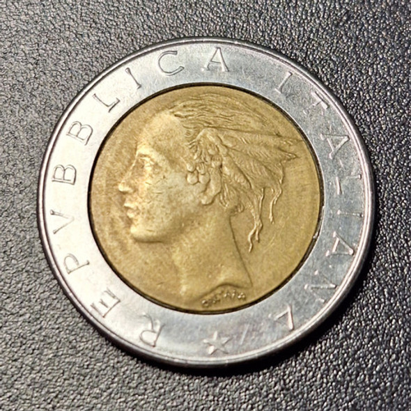 Antigua Moneda Italiana Año 1983 Italia 500 Liras 0