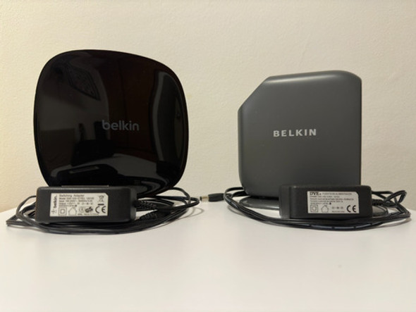 Router Internet Wi-fi Doble Banda Belkin N600 Db + Surf N300 0