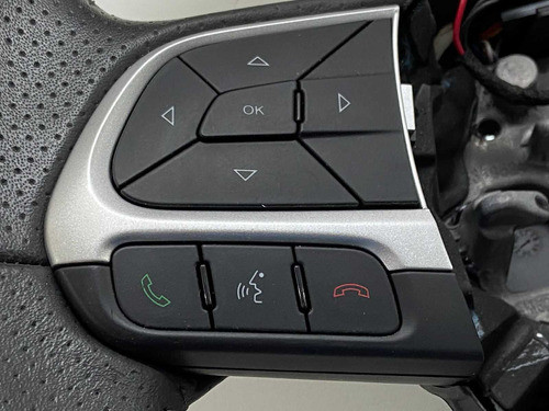 Volante Com Paddle Shift E Couro Fiat Cronos Precision 2019 1