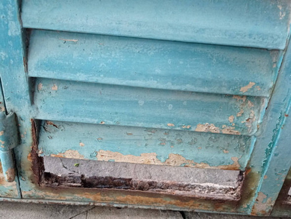 Ventanas Postigo De Chapa 88cm X 38cm Usadas A Reparar 2 Uni 1