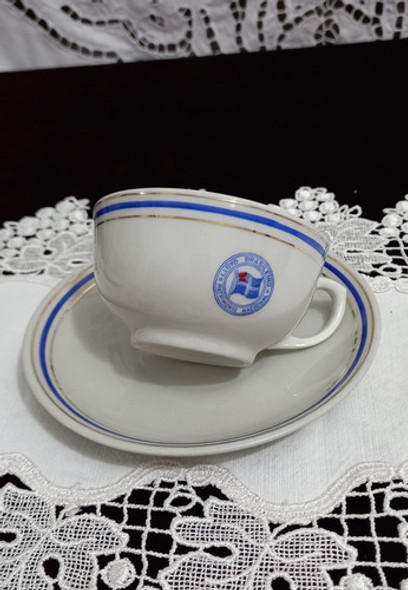 Antiga Xicara De Cha Porcelana Do Lloyd Brasileiro 1