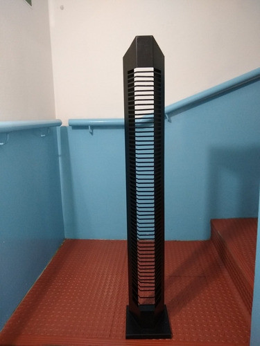Torre Porta C.d. De Hierro Negro Para 60 C.d Muy Buena 0