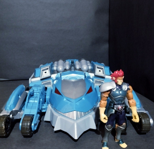 Thundercats 2011 Thunder Tank 0