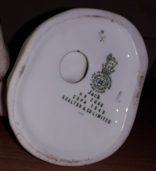 Royal Doulton Figura Niño Jack Porcelana Alt 14,5 Impecable 1