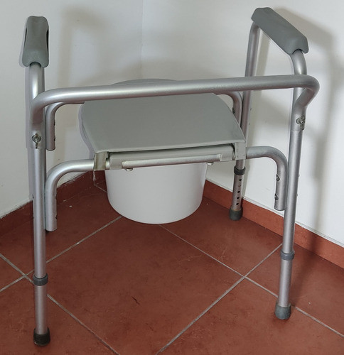 Andador Ortopédico Fijo De Aluminio, Con Sobre Water 1
