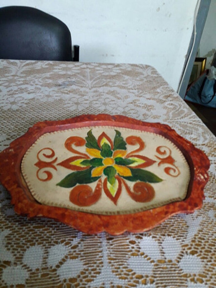 Bandeja Antigua De Madera Trabajada A Mano 1