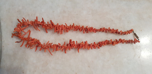 Collar De Coral Natural En Rama 1