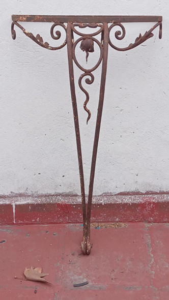 Antiguo Dressoire De Hierro Forjado Sin Marmol 0