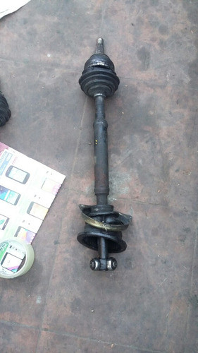 Semieje Chofer Renault 9 /94 Motor 1600 0