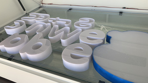 Logos Y Letras En 3d En Acrílico - Diseño - Iluminación Led 1