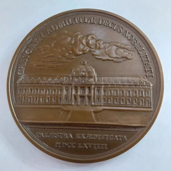 Medalla Escuela Superior De Guerra Bronce Año 1974 - 229 0 Medalla Escuela Superior De Guerra Bronce Año 1974 - 229 0