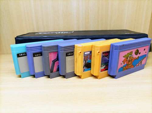 Pequeño Lote De Cassettes De Juegos Family Game ( Con Caja ) 1