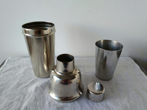 Antigua Coctelera Sheffield Bañada En Plata 1