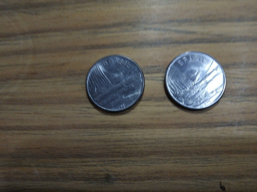 Antiguas Dos Monedas De Brasil Año 1979 De 1 Cruzeiro 0