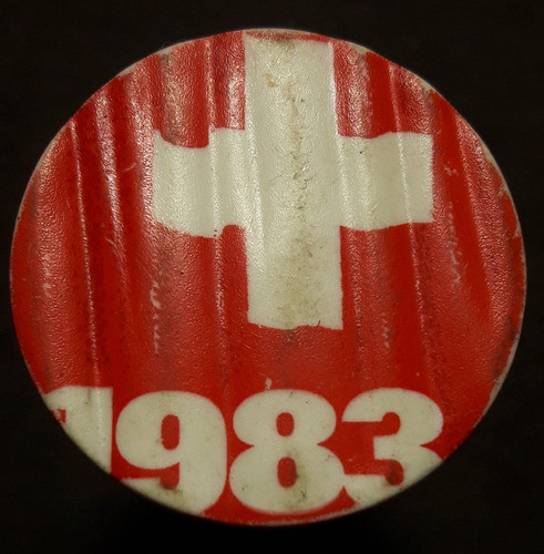 Pin 30mm Plástico Cruz Roja 1983 0
