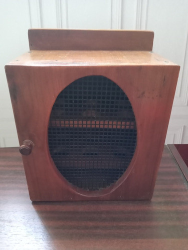 Huevera De Campo De Madera 0