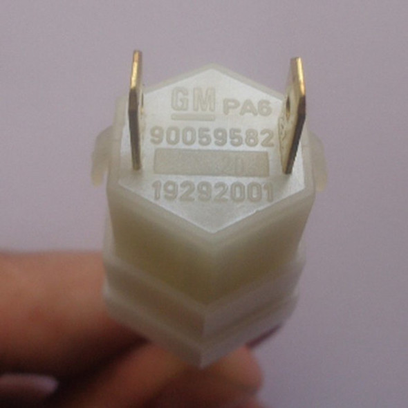 Interruptor Luz Freio Sensor Re Corsa 1998  90059582 1