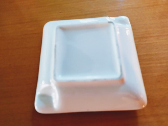 Cenicero  Antiguo Con Motivos Decorativos De Pipa Y Caballos 1 Cenicero  Antiguo Con Motivos Decorativos De Pipa Y Caballos 1