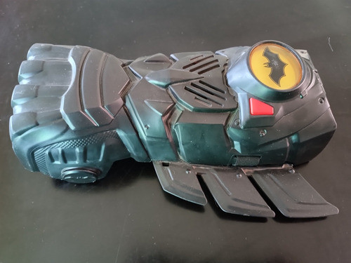 Puño Batman Dc Con Sonidos Y Luces - Usado 0