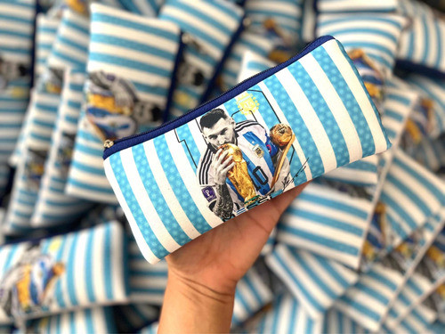 10 Souvenirs Cartucheras Personalizadas Neoprene 24horas 1