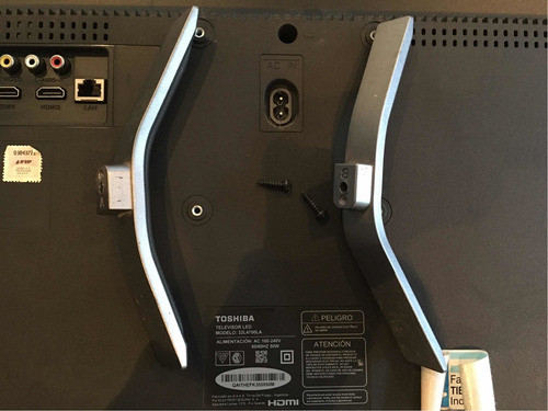 Base , Pies Toshiba 32l4700la Original 0